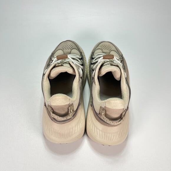 UGG CA805 V2 Remix Whitecap Grey Chunky Lifestyle Sneakers 1138050 Men’s Size 7 main image 9